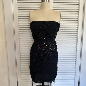 DIANE VON FURSTENBERG BLACK SILK STRAPLESS PARTY DRESS WITH SEQUINS. SIZE 4